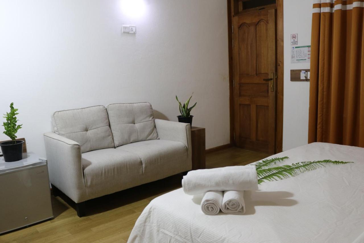 Rasdhoo Wave Blue Bed & Breakfast Bagian luar foto